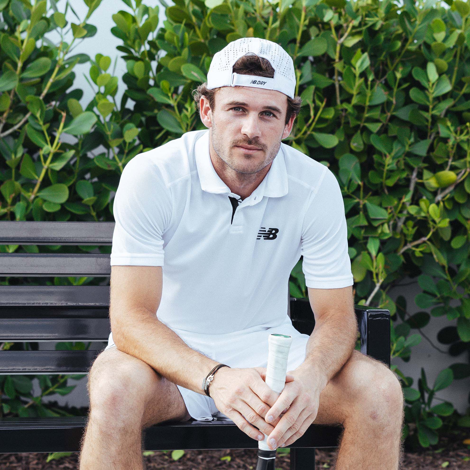 Chaussures et Vetements de Tennis New Balance