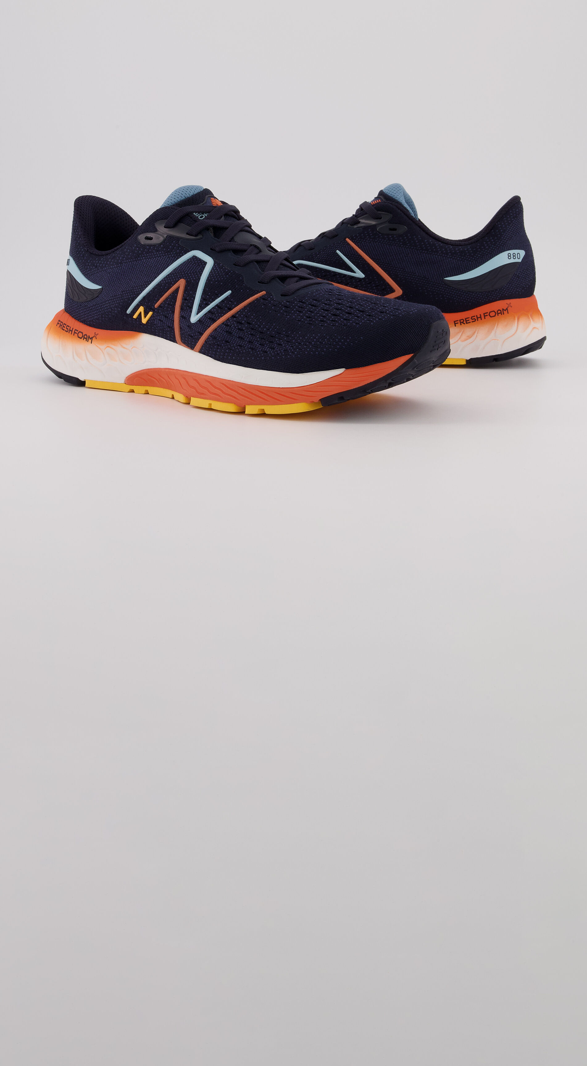 new balance 880 homme beige Cinosural International School