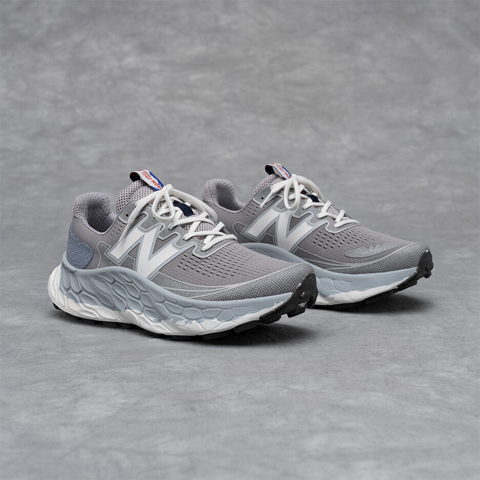 Collection de chaussures 2023 Grey Day . Port e par tous New Balance