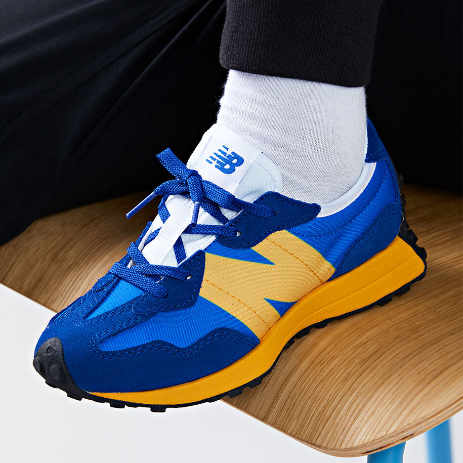 new balance enfant bleu