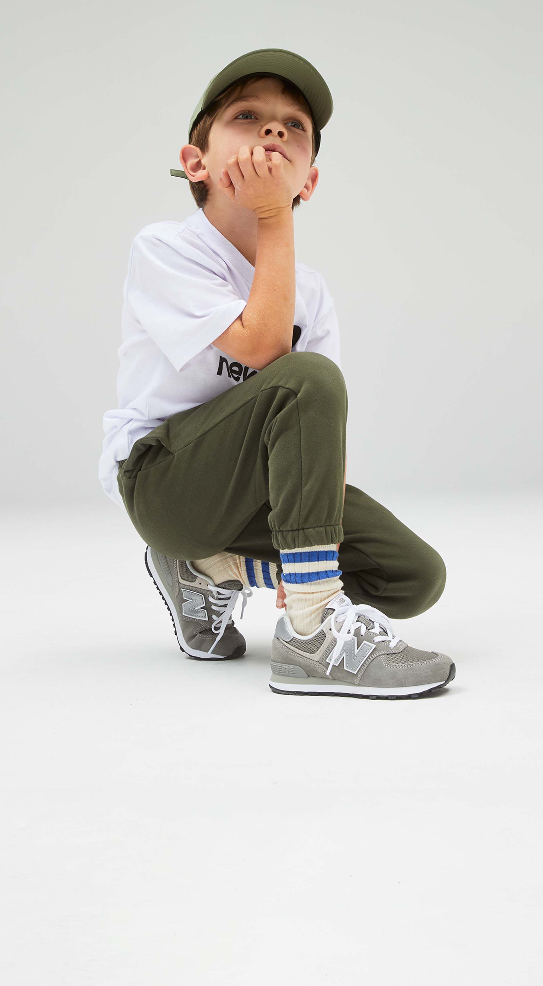 new balance enfant 574 Cinosural International School